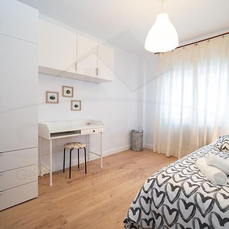 El Carbayedo Apartment Aviles Exterior photo